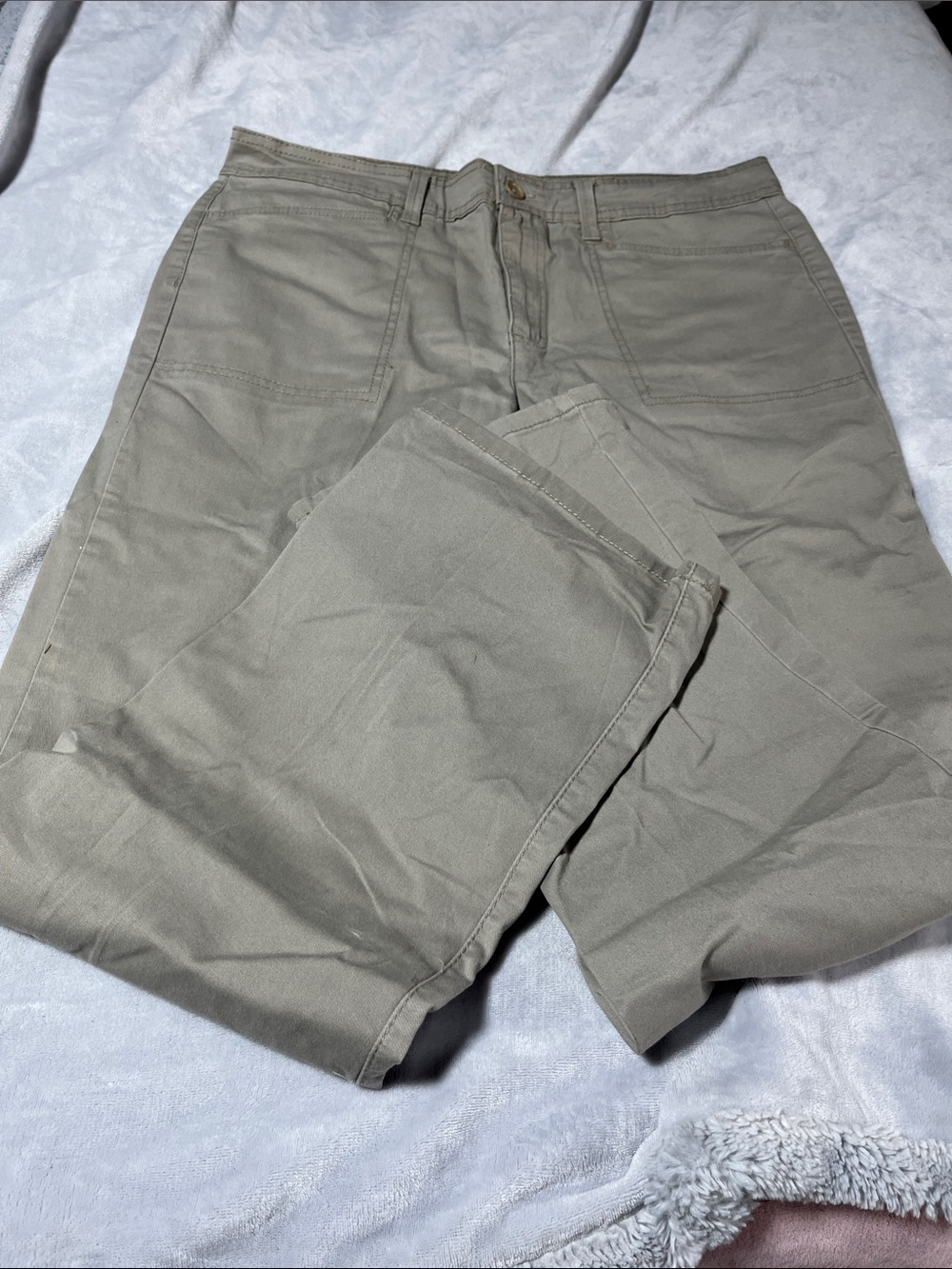 Gloria Vanderbilt Chino Pants - khaki